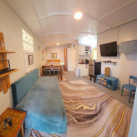 Gloria'S Mini Hideaway Appartement Christ Church Buitenkant foto